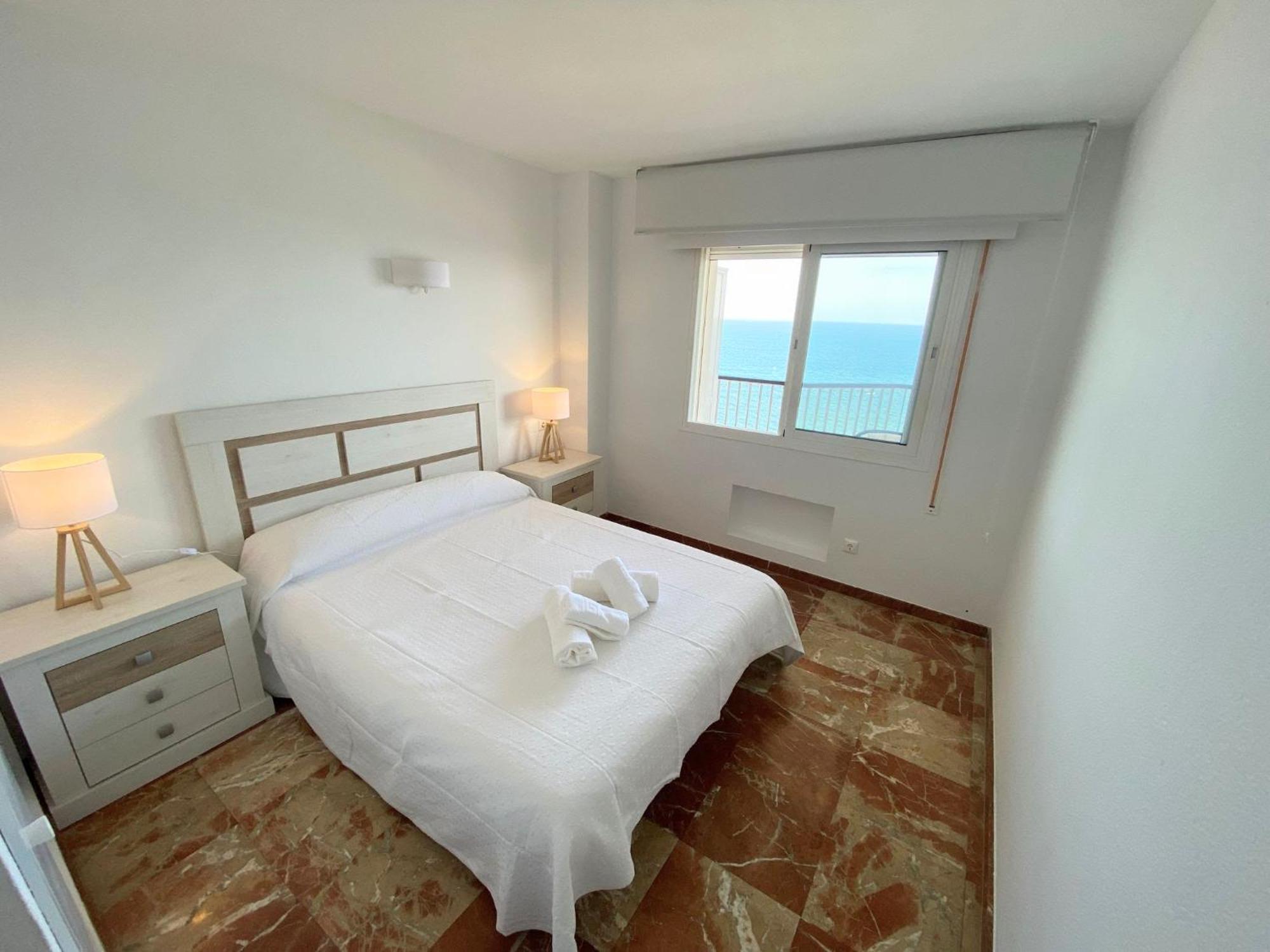 Las Antillas II Front Sea Views Pool 푸엔히롤라 외부 사진